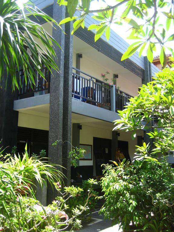 Tirta Yoga Inn بادانجباى المظهر الخارجي الصورة