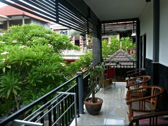 Tirta Yoga Inn بادانجباى المظهر الخارجي الصورة